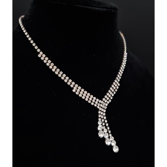 Vintage Rhinestone Y-Drop Necklace Elegant Statement - Picture 2 of 3